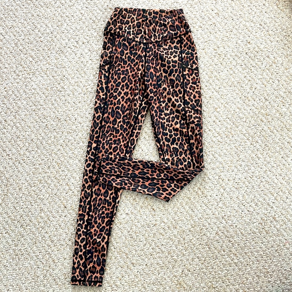 Leggings.